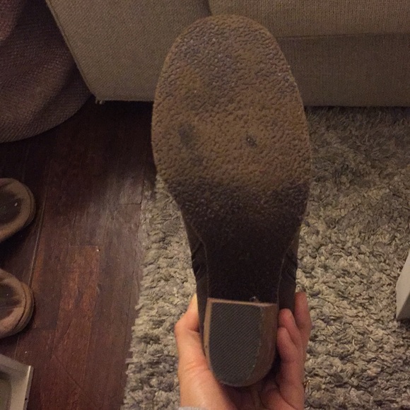 Seychelles Like New Leather Booties - Picture 5 of 6